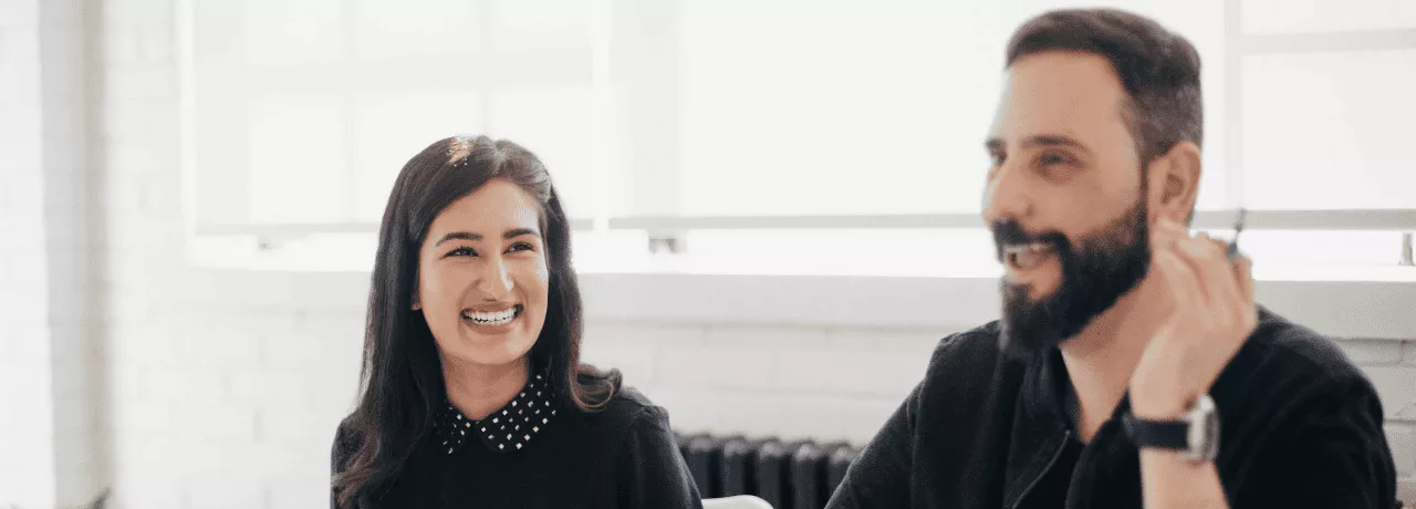 Equipo de trabajo apoyando el cambio organizacional en Pluxee