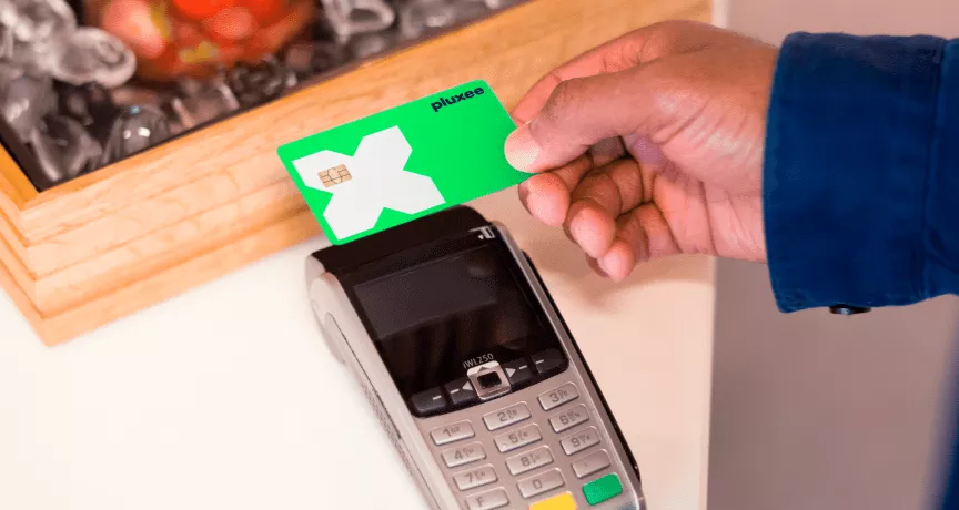 Ventajas de las tarjetas y los bonos de dotación de Pluxee