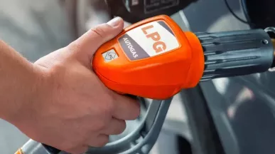 Tipos de combustibles comunes en transporte pesado | Pluxee
